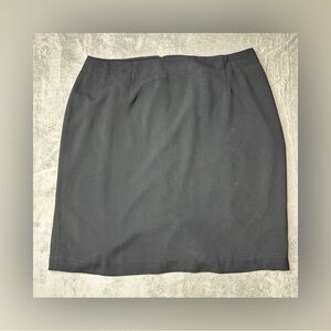 Apostrophe Womens size 18W Black Lined Skirt Business Casual Work Skirt